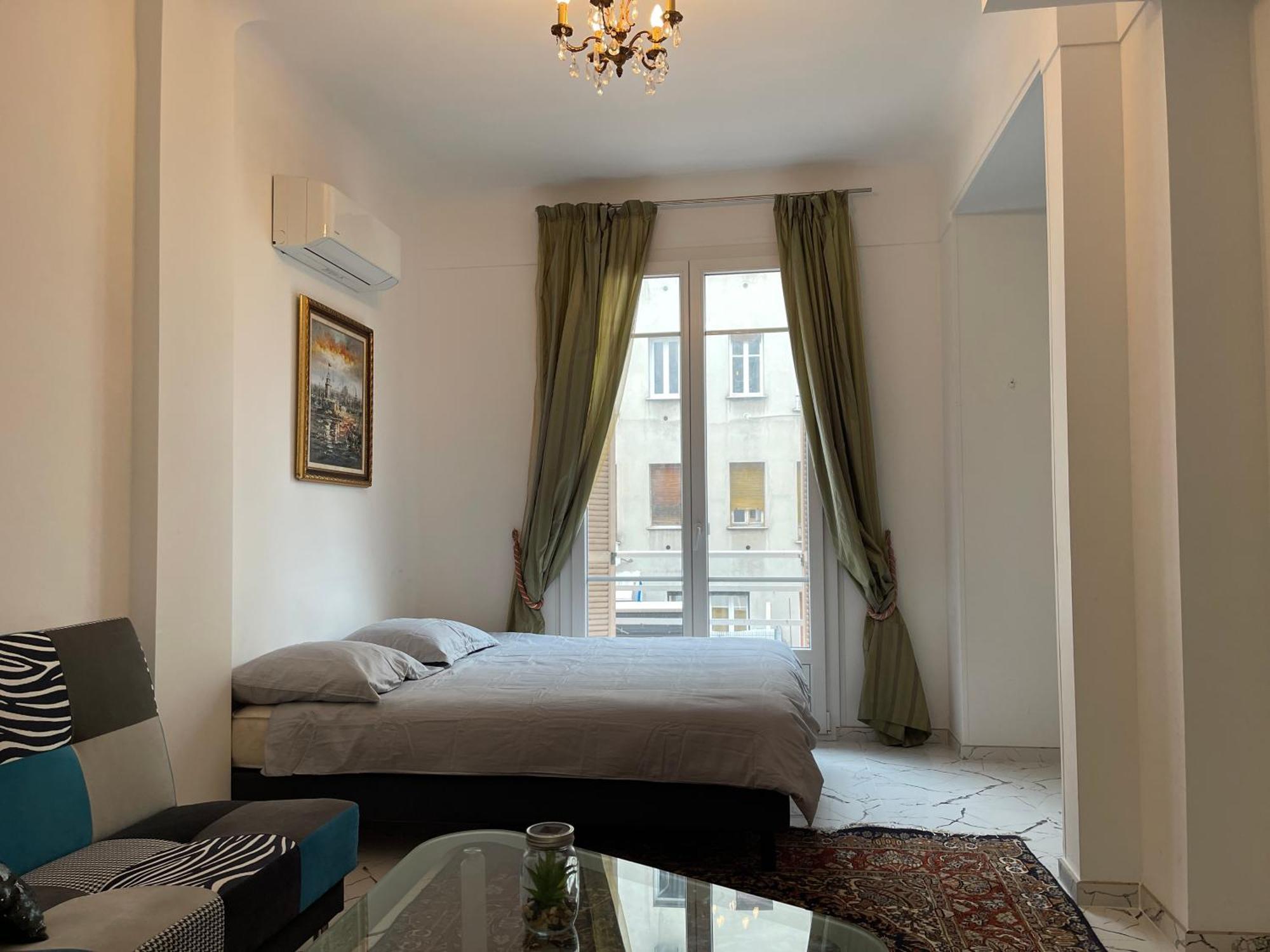 Imperia 2 Apartment Nice Exterior photo